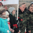 Те, кому был посвящен этот митинг,  люди очень скромные. Выступать  не рвутся, друзей вспоминают молча. Фото Анны Глодевой - Дважды два
